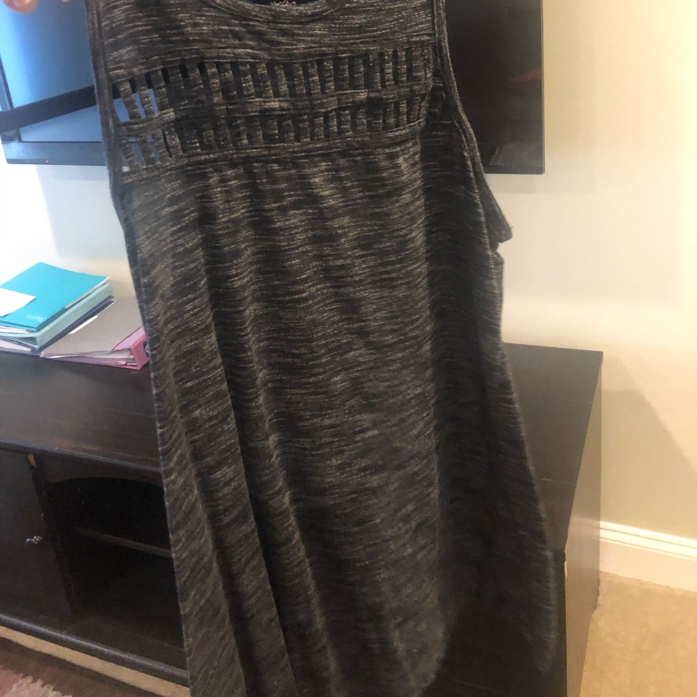SUPER CUTE WORKOUT TANK